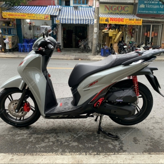 Bộ sưu tập ảnh SH 160i của anh Phan Cao