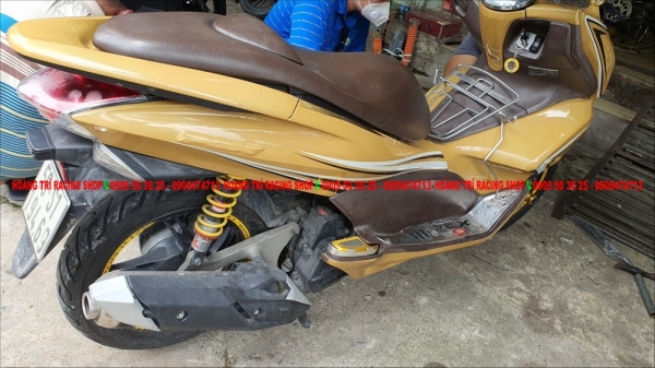 Đồ chơi xe PCX 2011