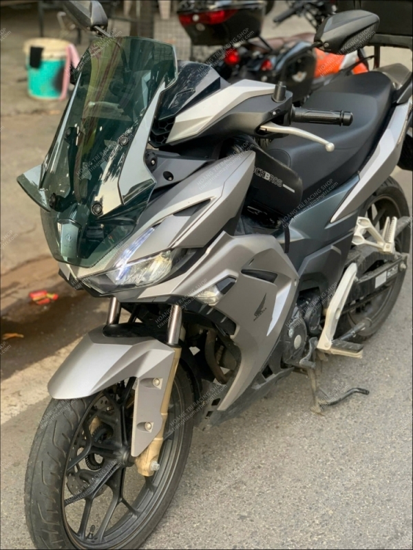 Kính chắn gió ADV-Zhipat Winner X