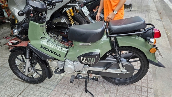 Bộ sưu tập ảnh Cross Cub 110 độ bánh Căm Scarlet của MR Phương