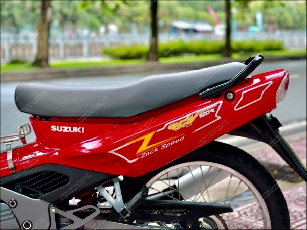 Sưu tầm ảnh đẹp Suzuki Sport 