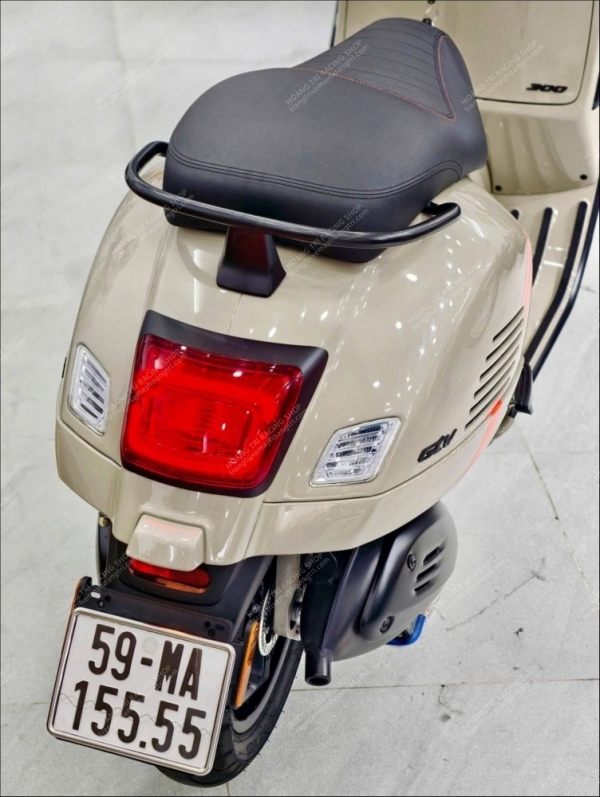 Sưu tầm ảnh đẹp Vespa GTV 300 