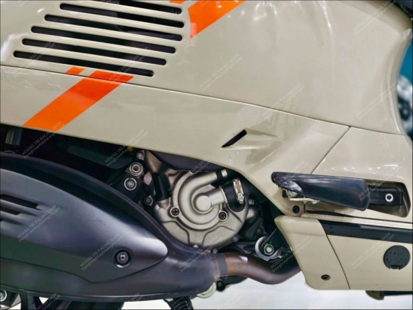 Sưu tầm ảnh đẹp Vespa GTV 300 