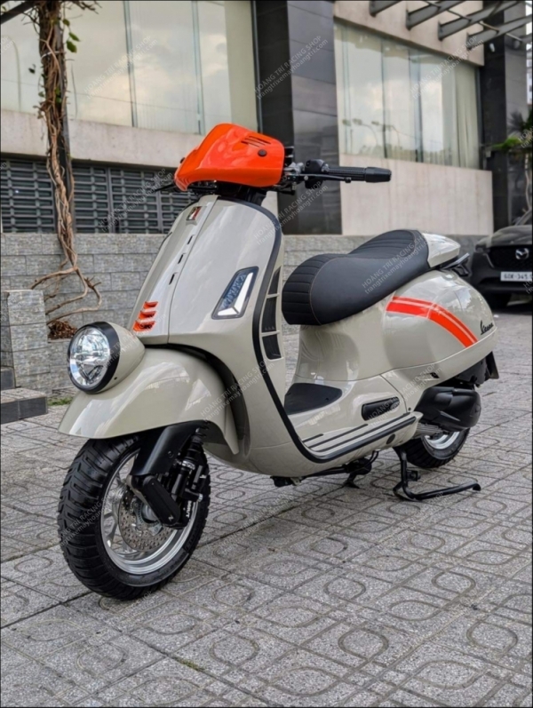 Sưu tầm ảnh đẹp Vespa GTV 300 