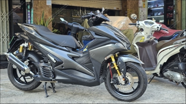 Bộ sưu tập ảnh Yamaha NVX của anh Quang 
