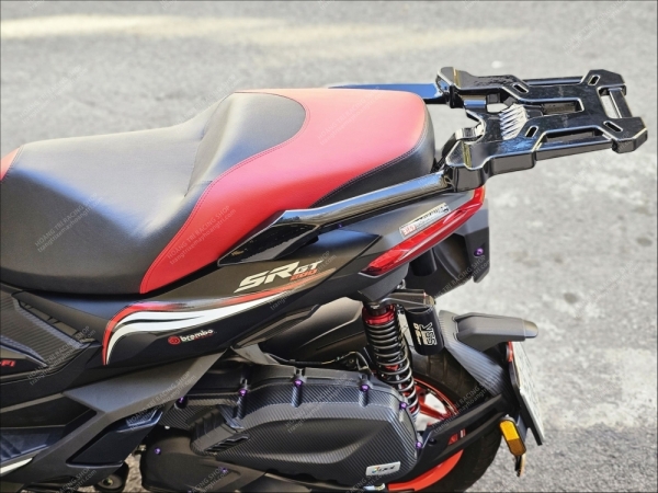 Van Bao - Aprilia SR GT 200