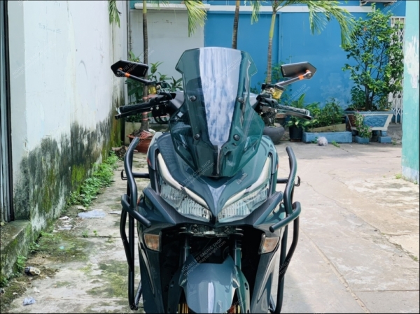 Vinh Đặng - Yamaha NVX V2 