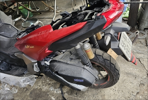 Nđường - ADV 160