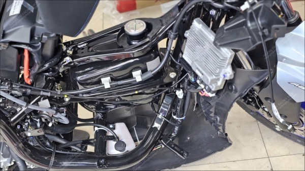 Chi tiết phụ tùng xe Yamaha NVX V3 