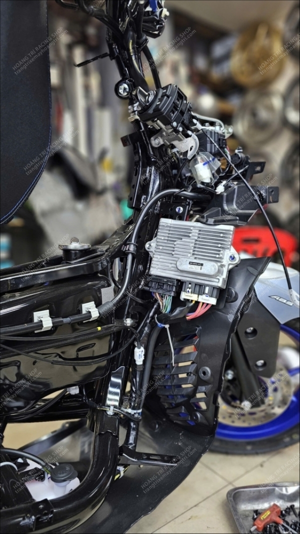 Chi tiết phụ tùng xe Yamaha NVX V3 
