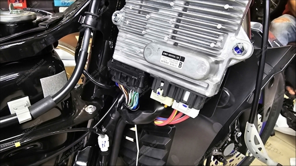 Chi tiết phụ tùng xe Yamaha NVX V3 