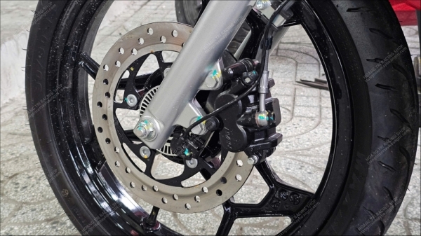 Cận cảnh chi tiết trên xe Liberty 2025