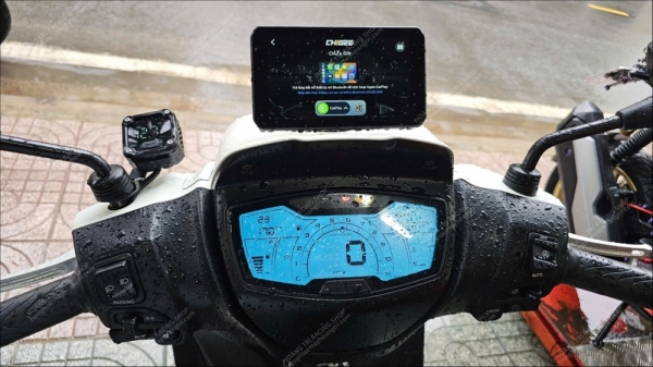 Màn hình Chigee AIO 5 Play dẫn đường (không có camera)