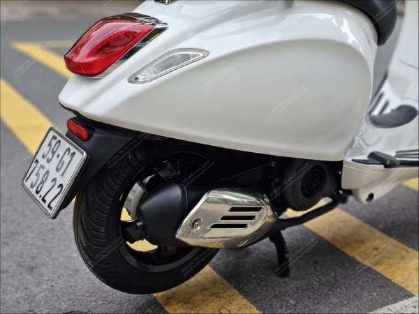 Vespa Primavera độ đầu đèn Vespa Sprint - Phương Vy